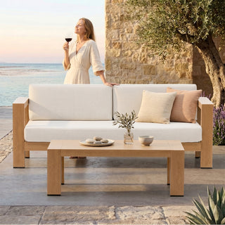 Quick-Assembly Outdoor Aluminum Coffee Table , Wood-Grain Veneer Coffee Table for Patio, Wide Armrest Triangular Aluminum Tube Coffee Table