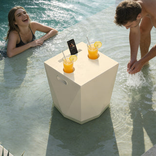 Assemble-Free Outdoor Side Table, Waterproof Plastic Pool End Table with 2 Cup Holders and 1 Tablet Holder for Patio